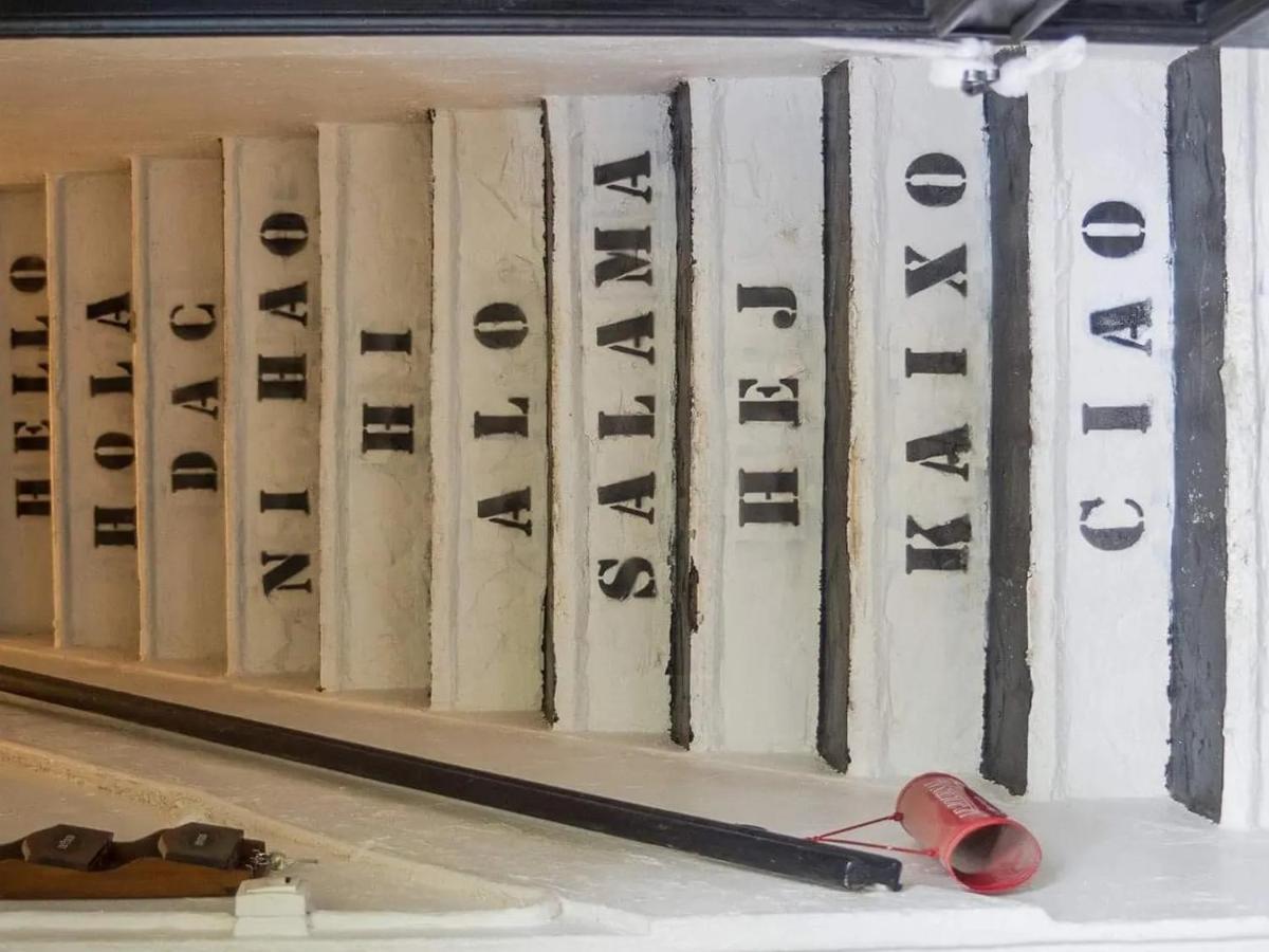 Houlala - Relais D'Etape - Chambres D'Hotes 蓬泰韦克 外观 照片