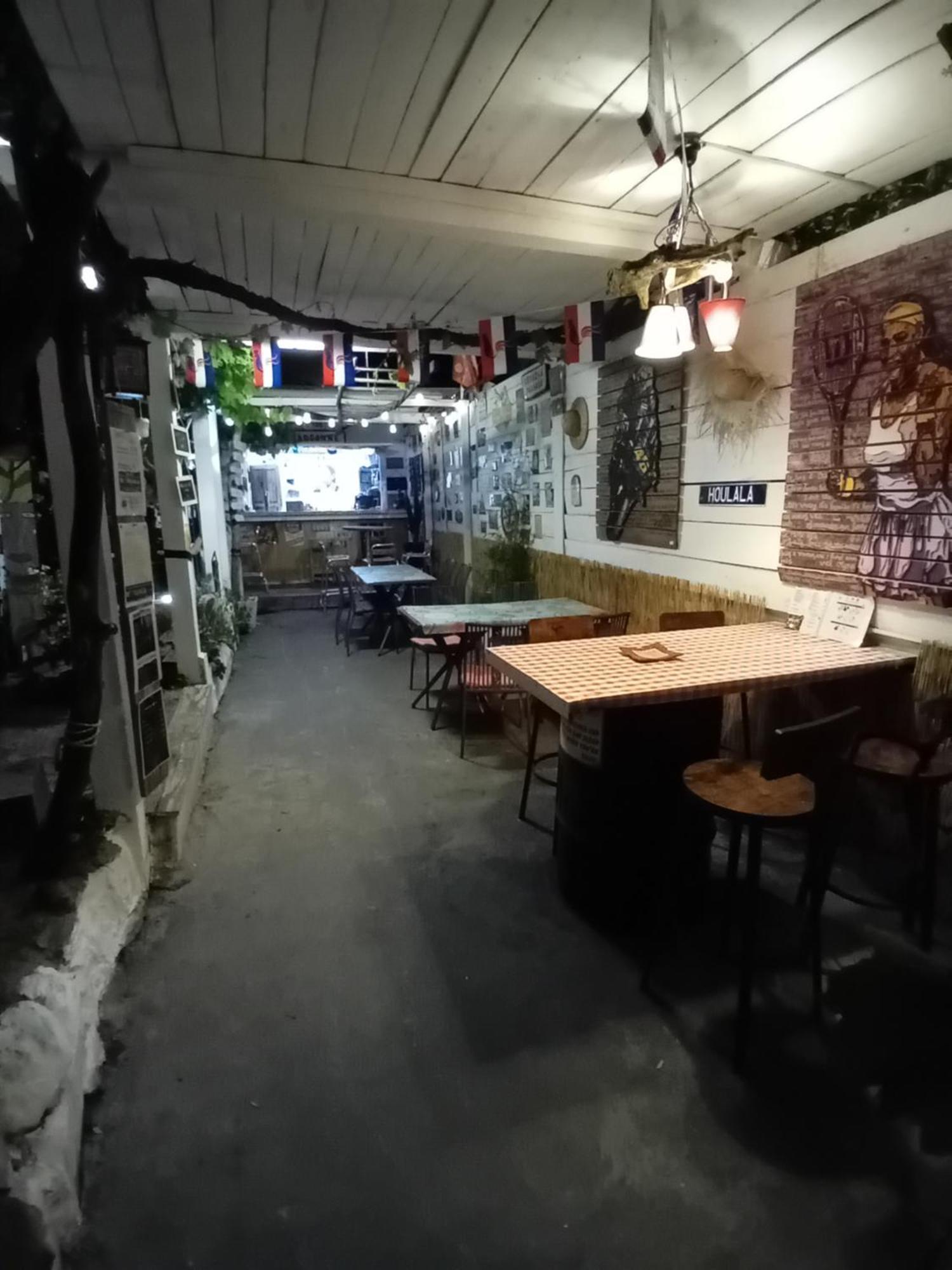 Houlala - Relais D'Etape - Chambres D'Hotes 蓬泰韦克 外观 照片